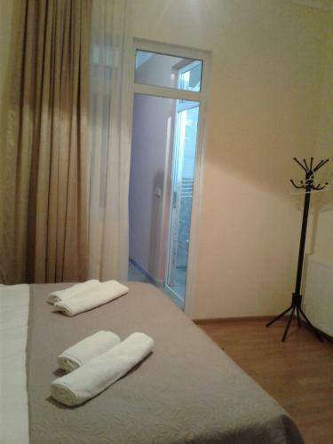 Hostal Gonio House