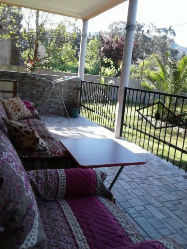 Hostal Gonio House