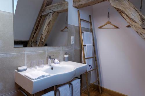 Hostal Hermitage St Roch
