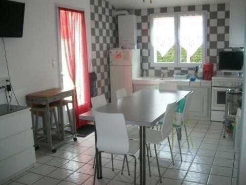 Rental Villa 600m Environ Plage