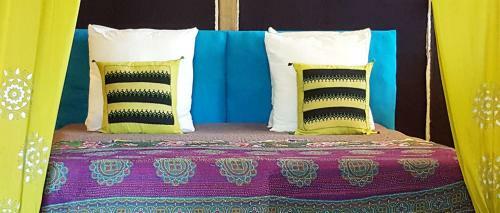 Bed & Breakfast Palika Lodge