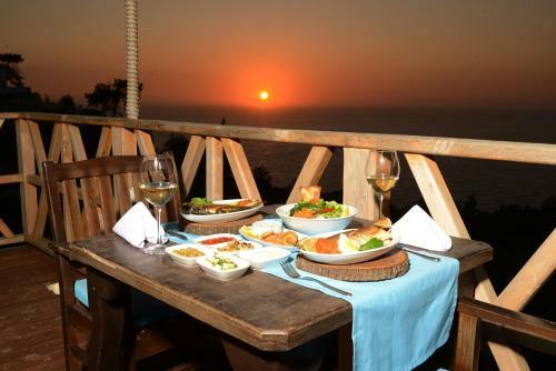 Hostal Faralya Yoruk Evi Hotel