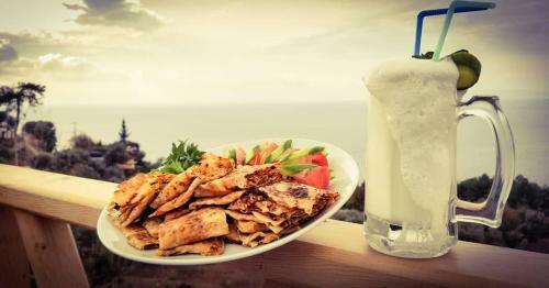 Hostal Faralya Yoruk Evi Hotel