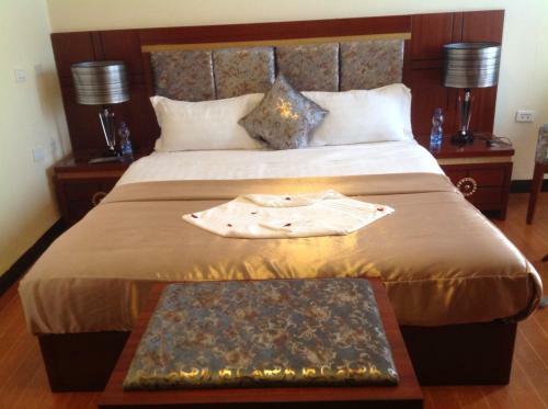 Palm Palace Hotel