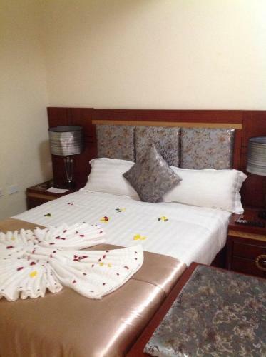 Palm Palace Hotel