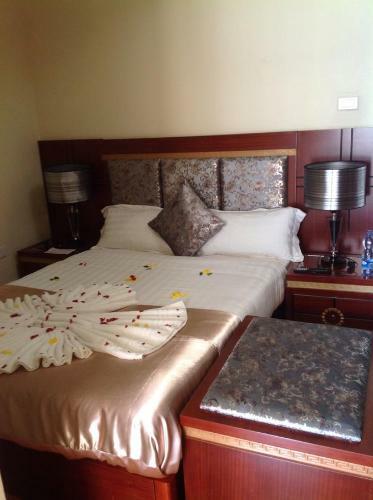 Palm Palace Hotel