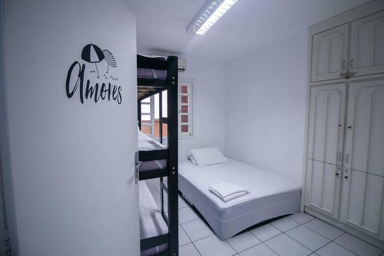 Positive Hostel