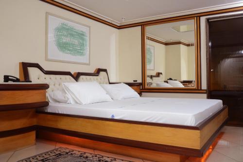 Car�cia Hotel (adult Only)