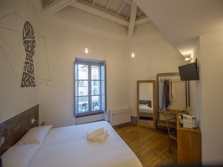 Hostal Tag Guest House