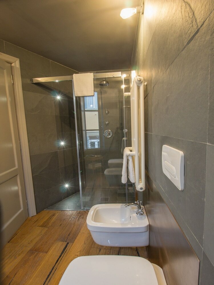 Hostal Tag Guest House