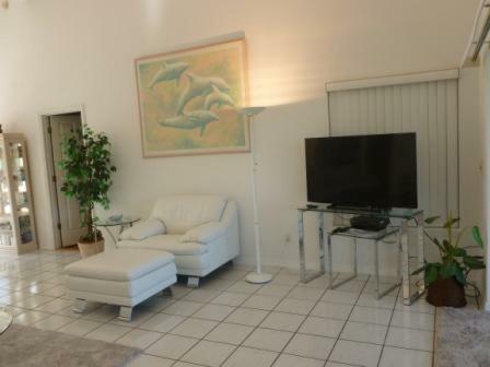 Villa Stever Llc