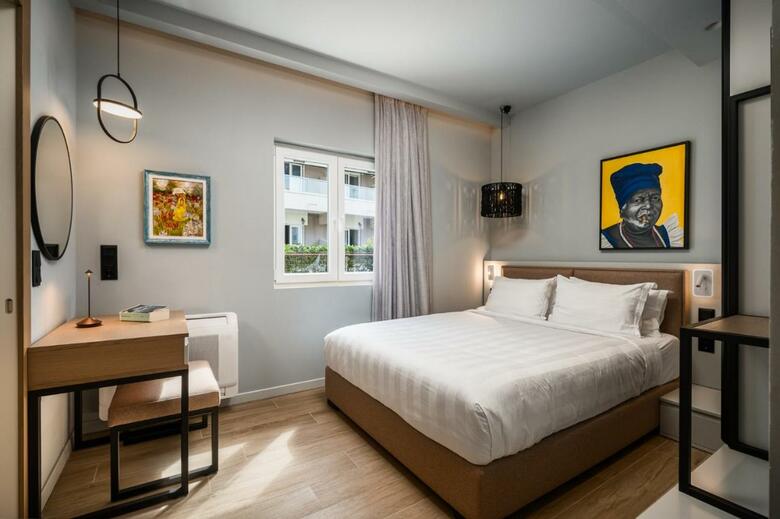 Hotel Acharavi Beach