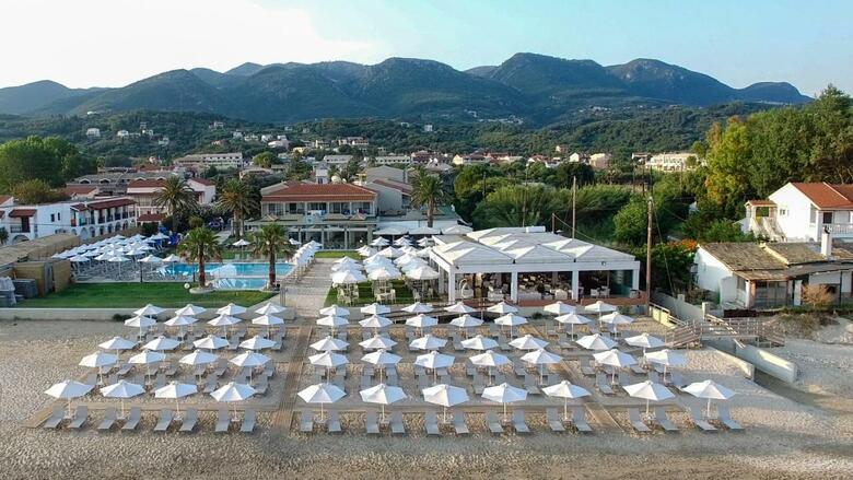 Hotel Acharavi Beach