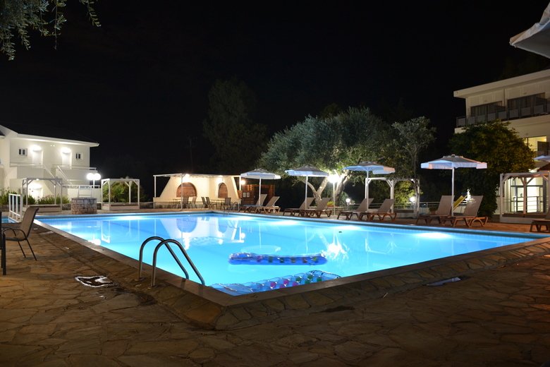Hotel Dassia Holiday Club