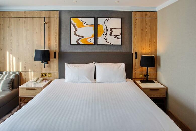 Crowne Plaza Hotel Marlow