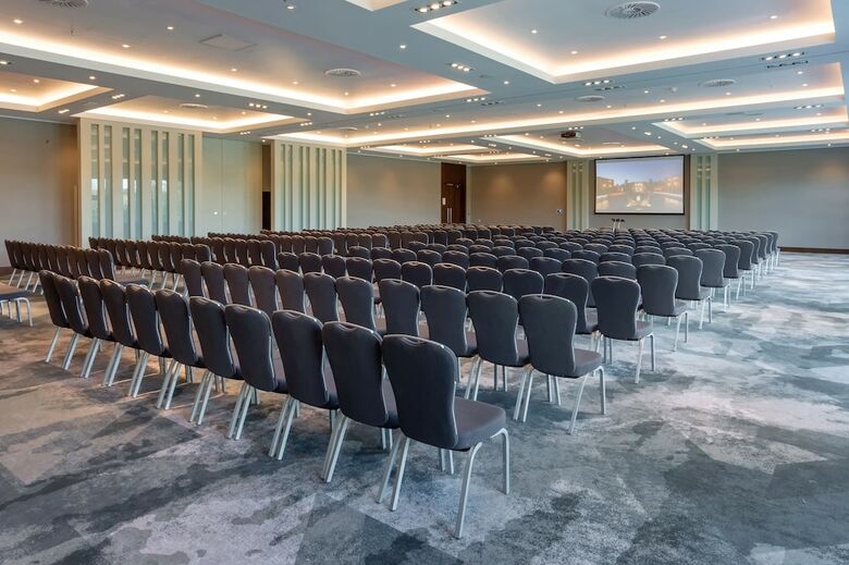 Crowne Plaza Hotel Marlow