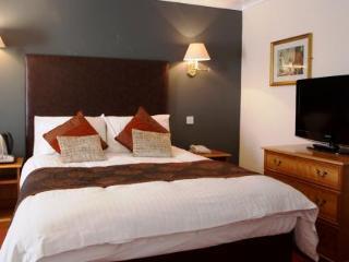 Gables Hotel