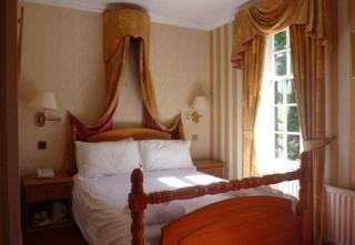 Gables Hotel