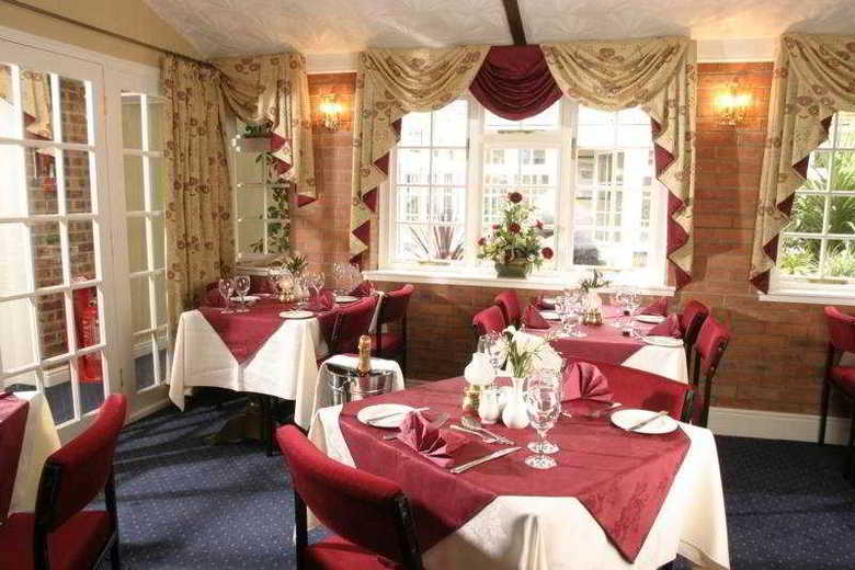 Gables Hotel