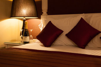 Gables Hotel