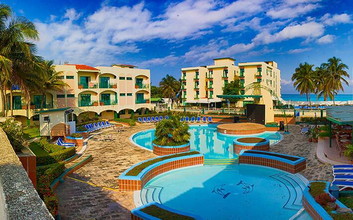 Hotel Los Delfines