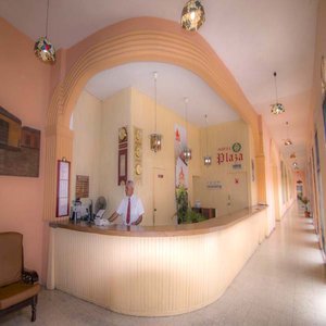 Hotel Islazul Plaza