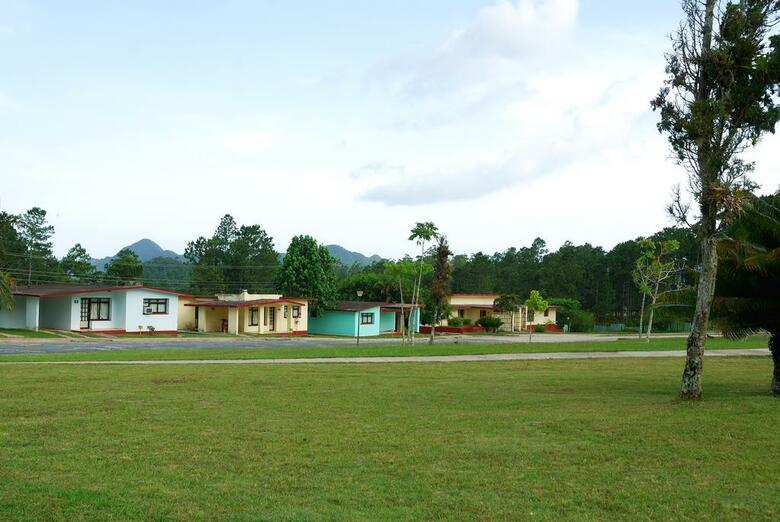 Hotel Villa Caburni