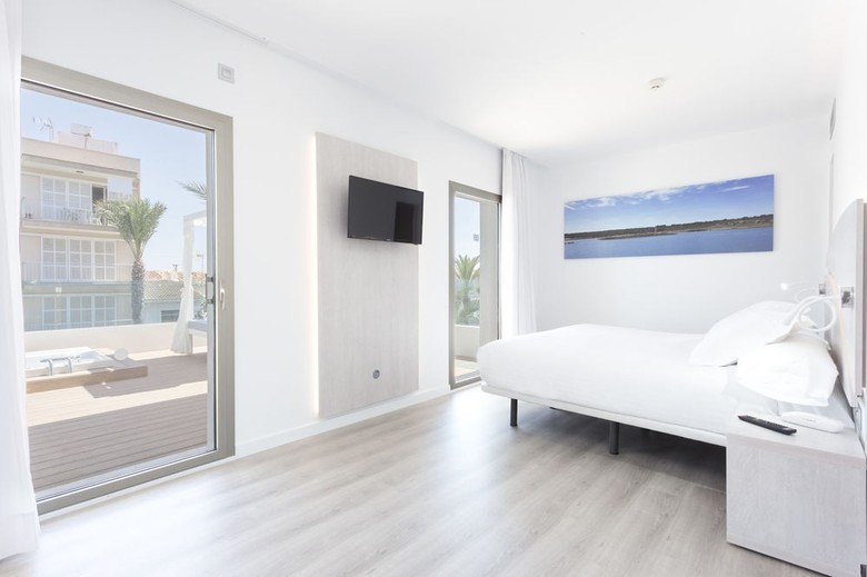 Hotel Som Llaut Boutique