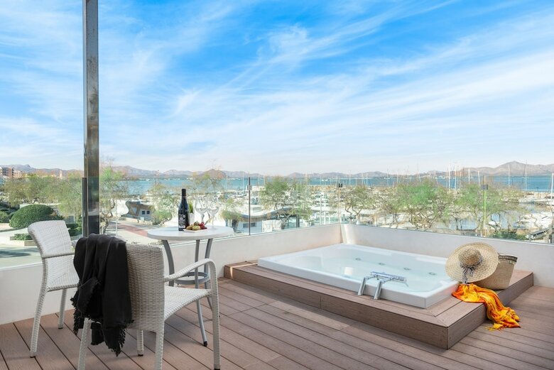 Hotel Som Llaut Boutique