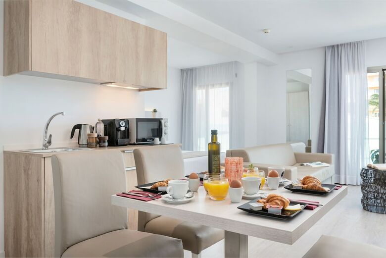 Hotel Som Llaut Boutique