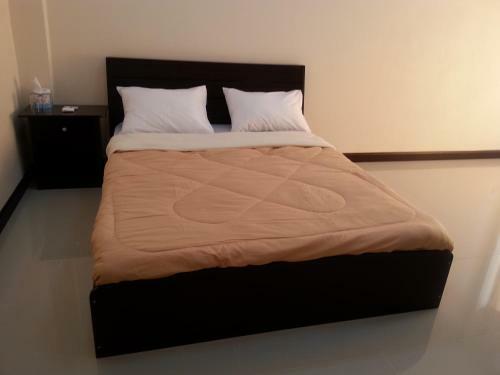 Aumnuaychai Apartment