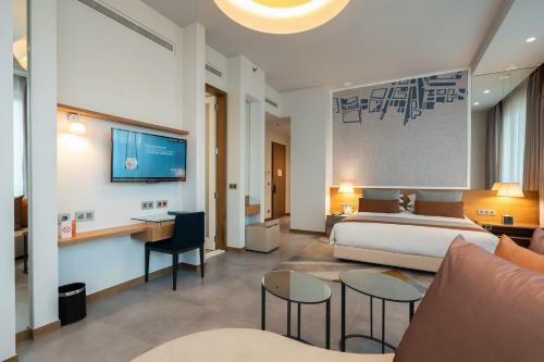 The Key Aparthotel