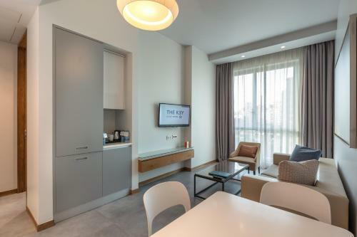 The Key Aparthotel