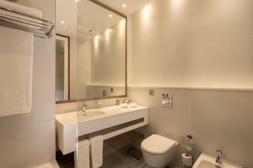 The Key Aparthotel