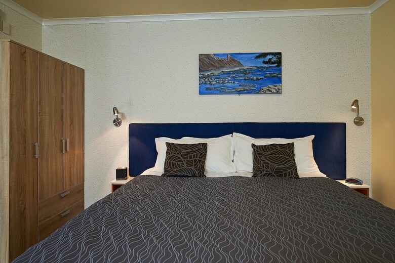 Motel Bay Cottages