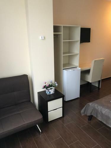 Gns Hotel