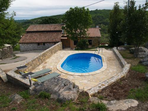 Apartamentos Holiday House Kapitani