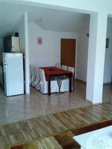 Apartment Velic 11141a
