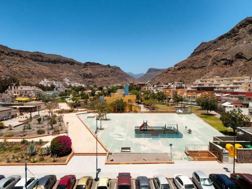 Beachfront Apartment Mog�n Mb