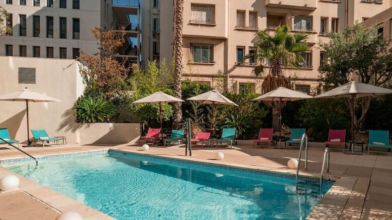 Hotel Holiday Inn Garden Court