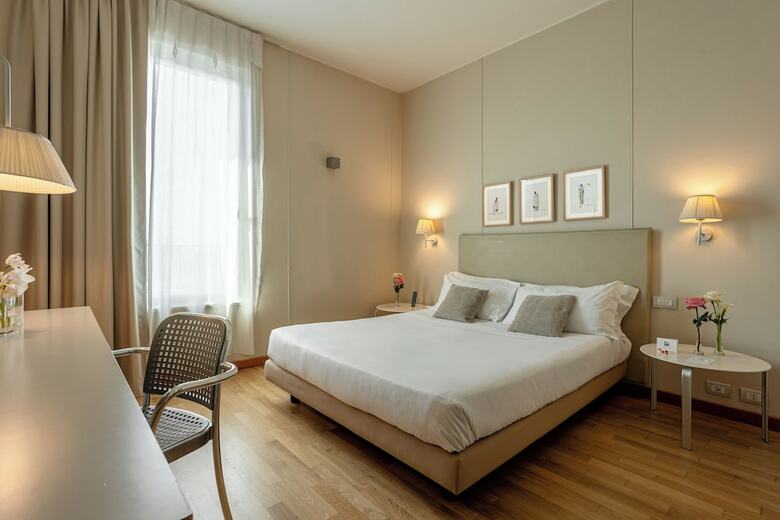 Cosmo Hotel Palace