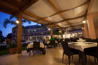 Hotel Golden Tulip Rome Airport