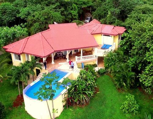 Villa Gullwing