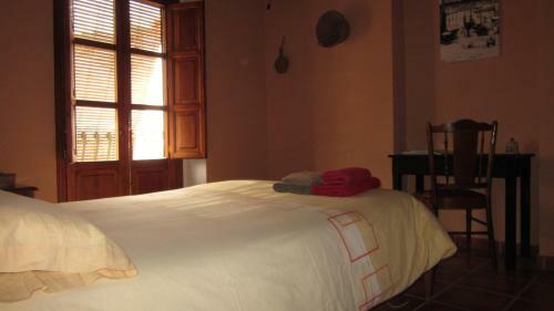 Hostal La Casa De La Vila