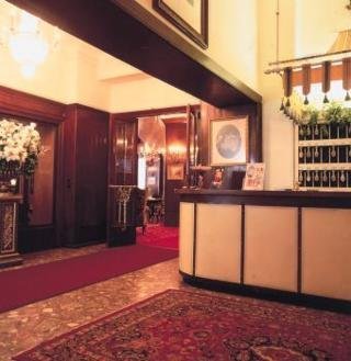 Hotel Weismayr
