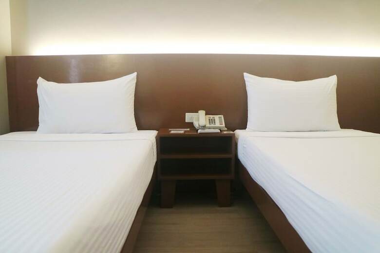 Hotel Palm Plaza