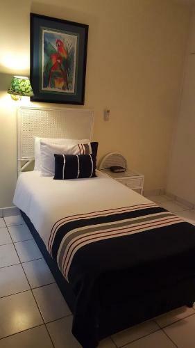 Shelly Beach Lodge
