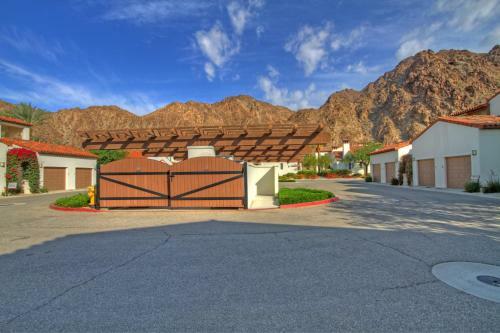 Two Bedroom Villa (#lv201)