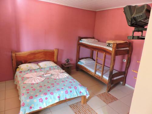 Hostal Pousada Lirio Do Vale