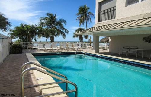Eden House #ph2 Apartment
